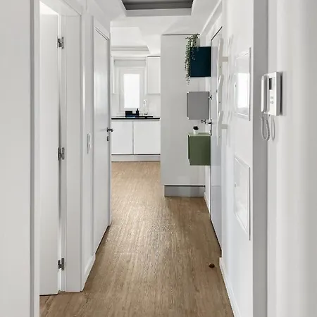 Apartment Sea Light Sesimbra. 2 Bedrooms, 6 Guests