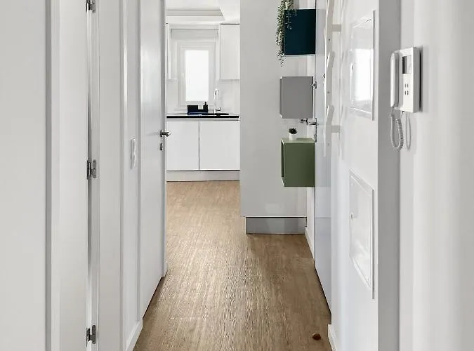 Apartman Sea View Apartment, Steps From The Beach,